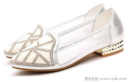 一大波凉鞋正在上新