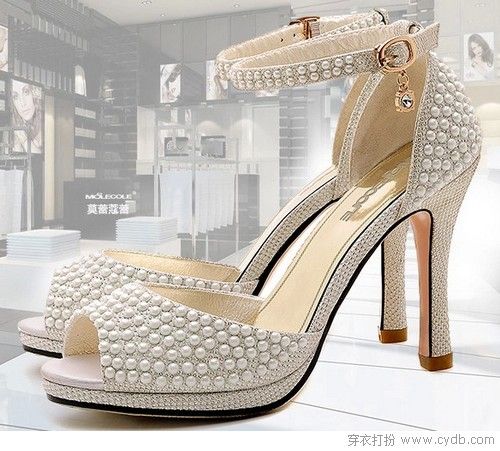 一大波凉鞋正在上新