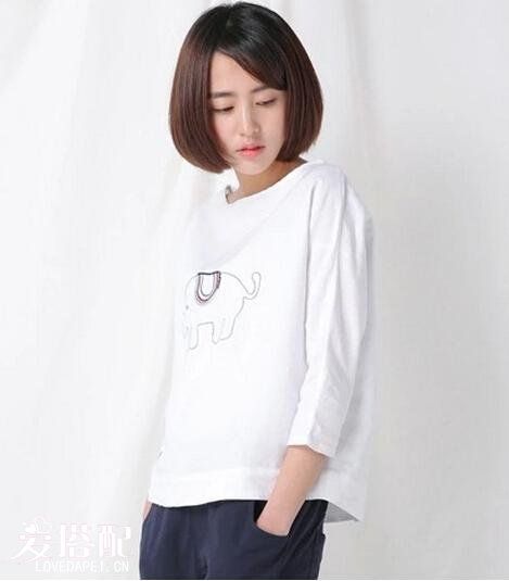 白色卡通棉麻T恤