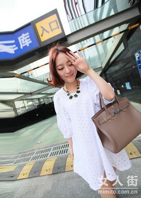 优雅与时尚兼备 名媛女装大盘点